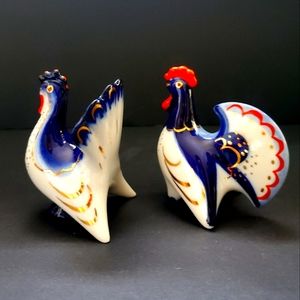Rare USSR Rooster & Hen salt & pepper figurine set Soviet Folk Art Collectible